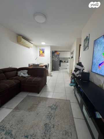 דירה, קרן קיימת לישראל 83, ביאליק דרום, קרית ביאליק