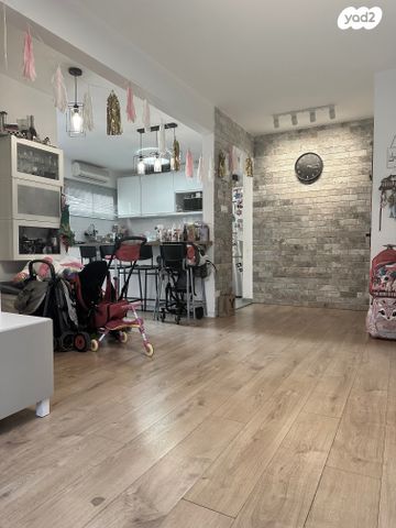 דירה, שדרות גולדה מאיר, נתניה