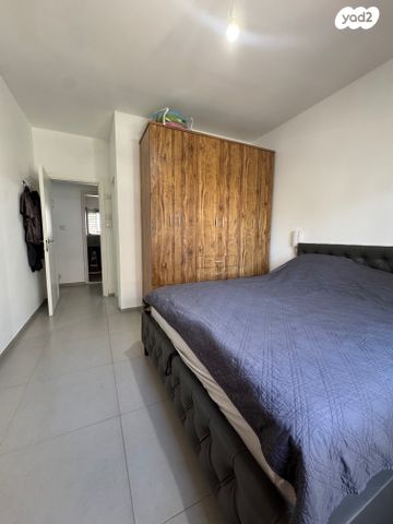 דירה, עמנואל זיסמן, חומת שמואל, הר חומה, ירושלים