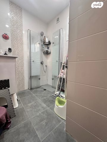 דירה, שדרות גולדה מאיר, נתניה