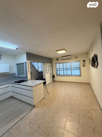 דירה, אליהו גולומב, שיפר, פתח תקווה