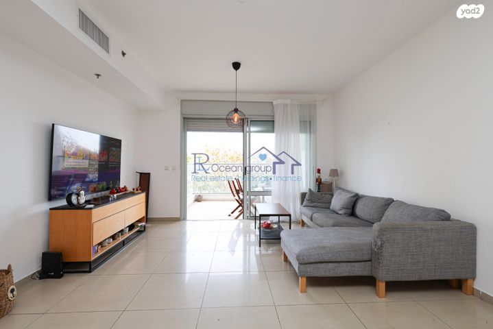 דירה, אלונים 26, קרית השרון, נתניה