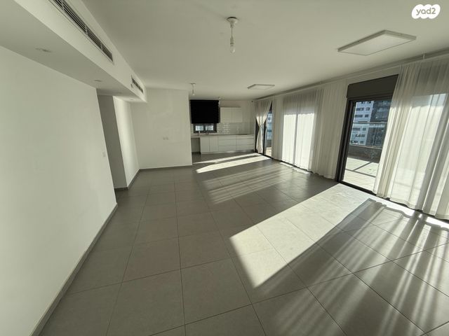 גג/ פנטהאוז, כרמי גת, קרית גת