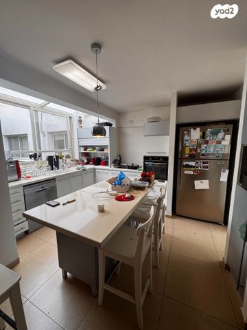 דו משפחתי, החוף, שבי ציון