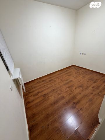 דירה, אליהו גולומב, שיפר, פתח תקווה