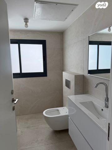 דירה, דניאל 3, ניצנה, בת ים