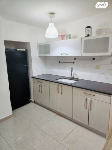 שדרות ההסתדרות 13