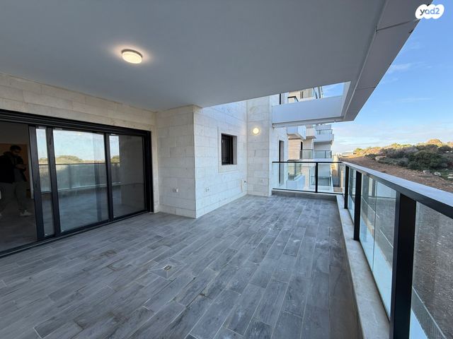 דירה, הרב ישראל גרוסמן, רמת אברהם, בית שמש