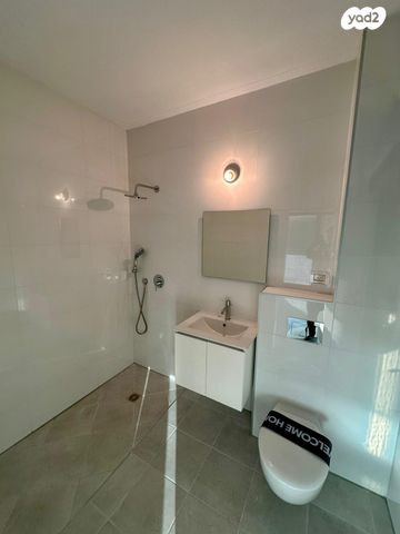 דירה, תוצרת הארץ, נחלת יצחק, תל אביב יפו