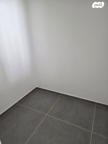 דירה, פארק העסקים האלף, ראשון לציון