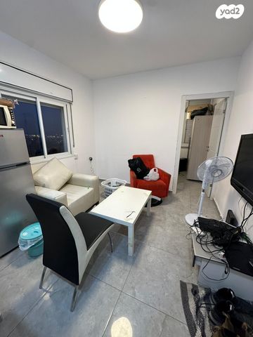 דירה, דרך יד לבנים 85, נווה פז, חיפה