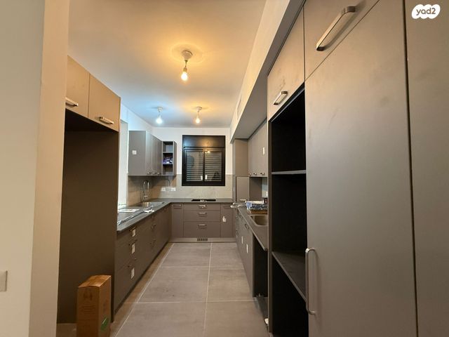 דירה, הרב ישראל גרוסמן, רמת אברהם, בית שמש