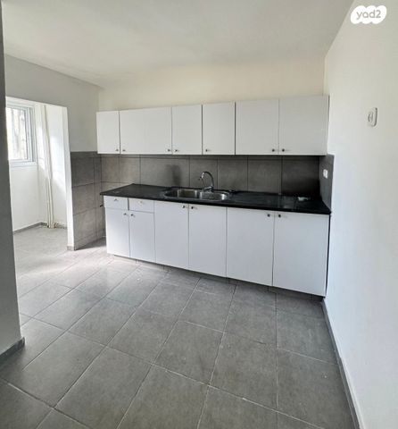 שדרות ההסתדרות 13