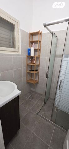 דירת גן, השנית, נווה צדק, תל אביב יפו