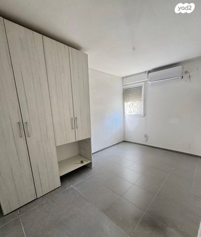 דירה, שדרות ההסתדרות 13, קרית ים