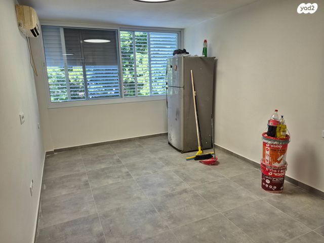 דירה, כורזים 9, נווה שרת, תל אביב יפו