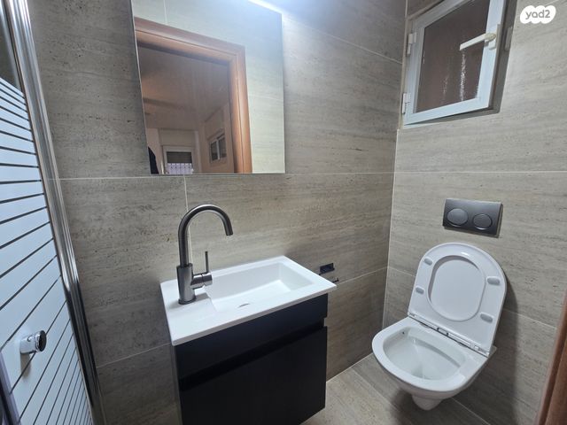 דירת גן, עולי הגרדום 281, ארמון הנציב, תלפיות מזרח, ירושלים