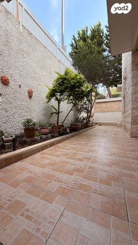 דירת גן, רמת גולדה, חיפה