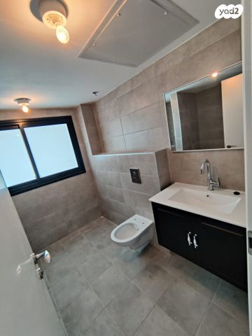 דירה, הברוש, פארק המושבה, באר יעקב