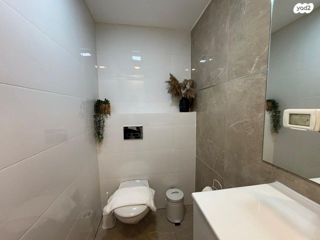 דירה, הירקון 185, תל אביב יפו