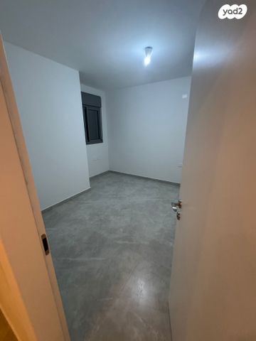 גג/ פנטהאוז, הגפן, כרמי הנדיב, אחוזת רוטנר, קרית מלאכי