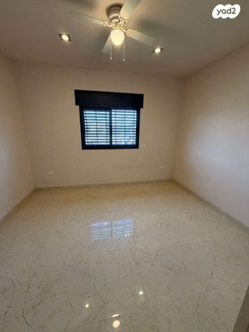 בית פרטי/ קוטג', יתד