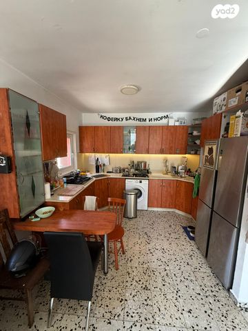 דופלקס, רקפת 7, בת ים