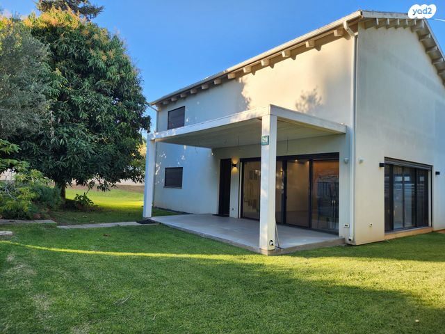 בית פרטי/ קוטג', קרן היסוד 29, כפר שמריהו, כפר שמריהו