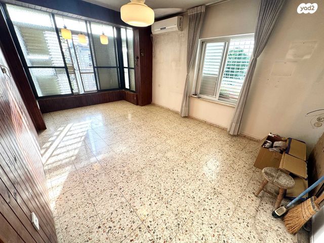 דרך השלום 127