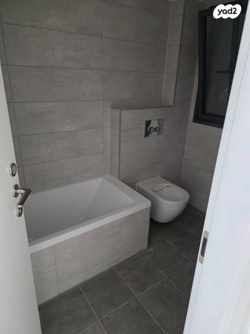 דירה, פארק העסקים האלף, ראשון לציון