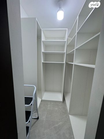 גג/ פנטהאוז, הגפן, כרמי הנדיב, אחוזת רוטנר, קרית מלאכי