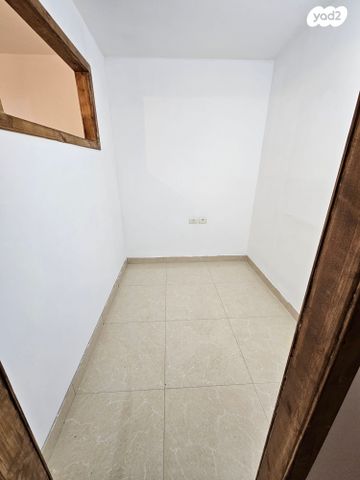 יחידת דיור, אודם, הר שמואל, גבעת זאב