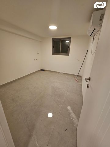 דירה, הלביא, שאר העיר, גבעת זאב