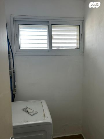 דירה, יצחק שדה 630, אלי כהן, ירוחם