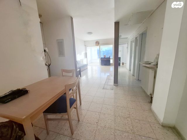 דירה, דוד שמעוני, ירושלים