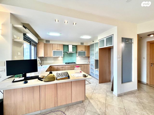 דירה, בני בנימין, גלי הים, נתניה