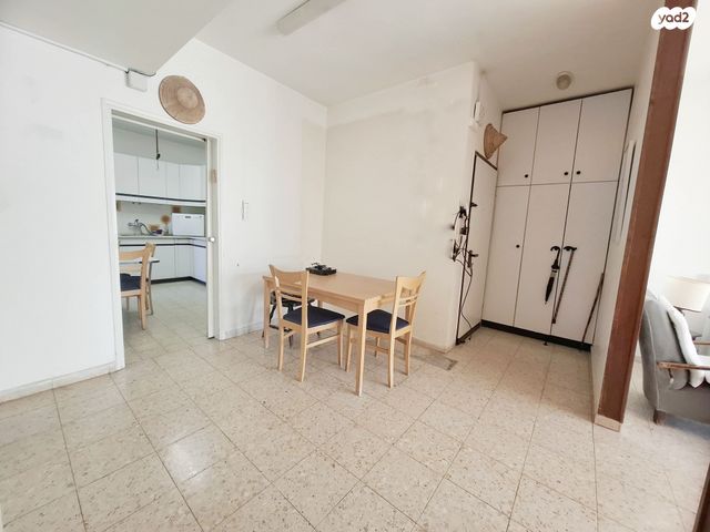 דירה, דוד שמעוני, ירושלים