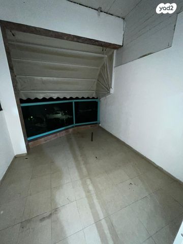 דירה, הרב חיים פינטו, קרית מלאכי