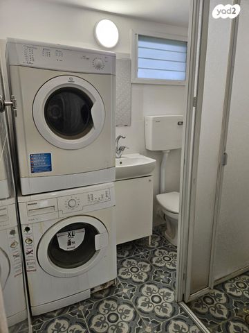 יחידת דיור, חנה סנש, מוצקין הותיקה, קרית מוצקין