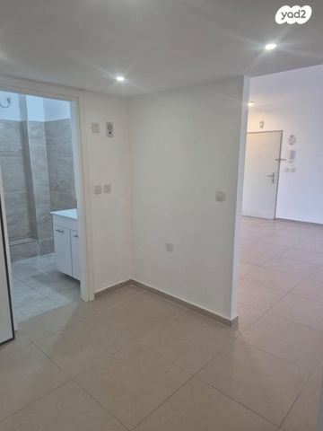 דירה, מעו"ף, חריש