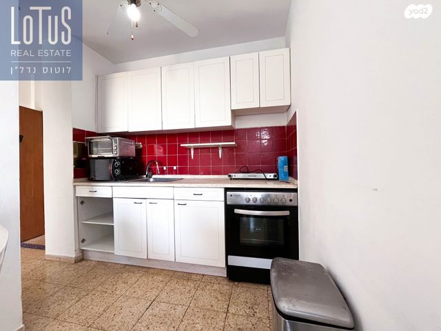 דירה, קדושי השואה, הרצליה פיתוח, הרצליה