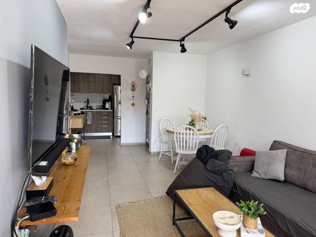 אנשי בראשית 