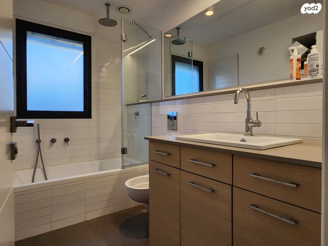 בית פרטי/ קוטג', קרן היסוד 29, כפר שמריהו, כפר שמריהו