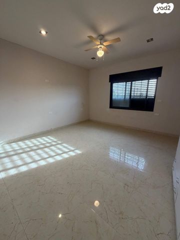 בית פרטי/ קוטג', יתד