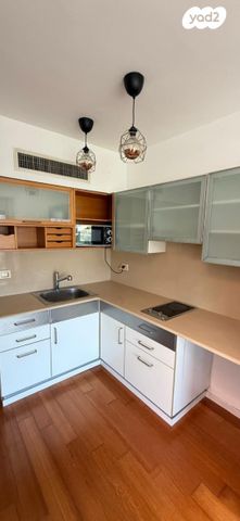 דירה, יורדי ים 1, מרינה, הרצליה