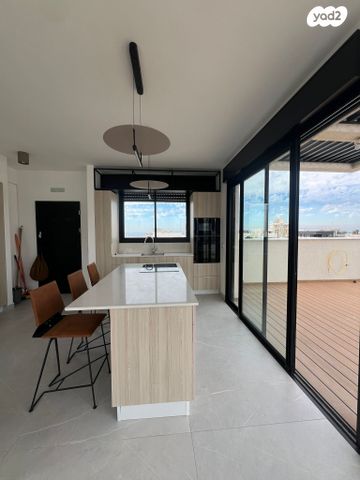 גג/ פנטהאוז, לסל 26, הצפון הישן - צפון, תל אביב יפו