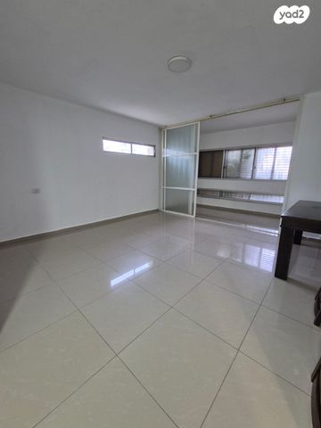 דירה, קרן היסוד, תל חנן, נשר