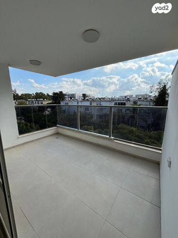 דירה, הגנים 5, מרכז העיר, סביניה, הוותיקה, קרית ביאליק