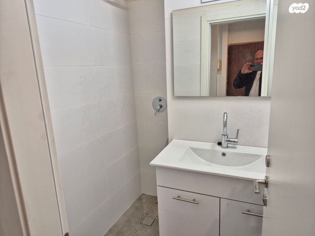 דירה, כורזים 9, נווה שרת, תל אביב יפו