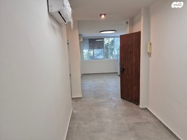 דירה, כורזים 9, נווה שרת, תל אביב יפו